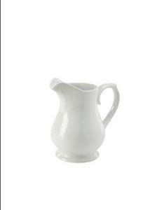 Genware Porcelain Traditional Serving Jug 56cl/ 20oz (Pack of 6) - 1