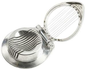 Heavy Duty Egg Slicer - 1