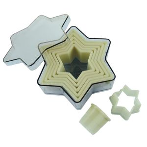 De Buyer Plain Star Pastry Cutters (Pack of 7) - GM373