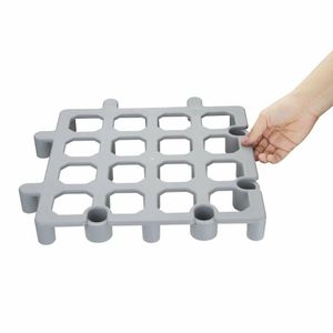 Vogue Plastic Dunnage Floor Rack (Pack of 2) - CF205 - 3