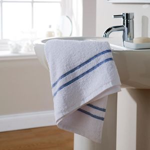 Mitre Comfort Sports Towel White - GW391  - 1