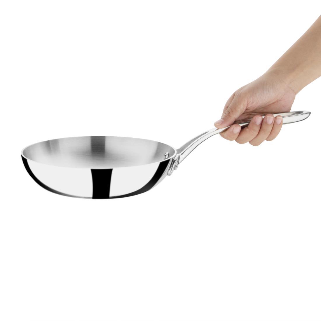 Vogue Carbon Steel Omelette Pan 200mm