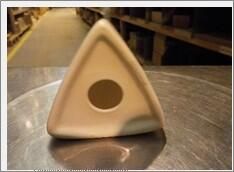 Genware Porcelain Triangular Pepper Pot 6cm/ 2.5 (Pack of 6) - P303106 - 3