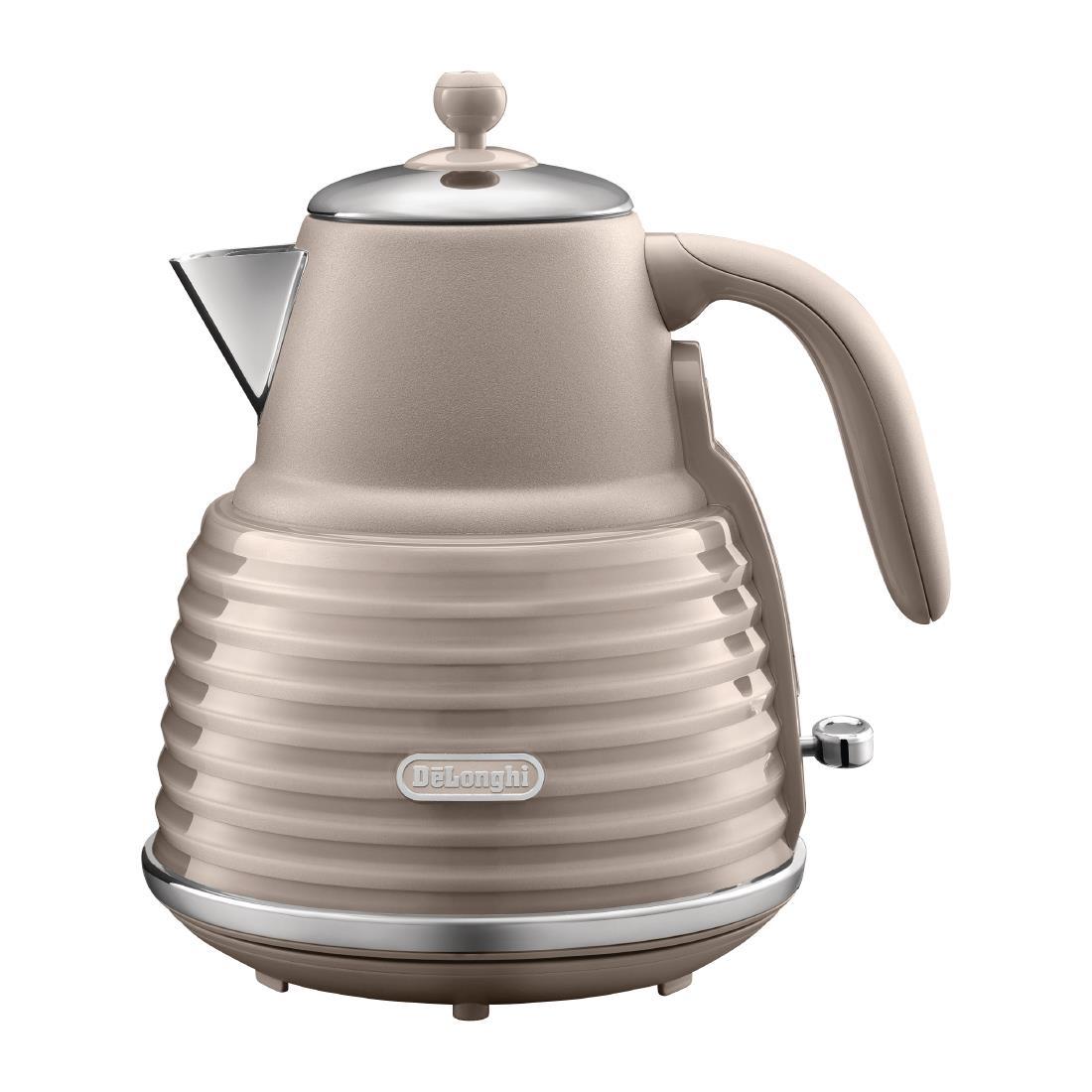 Best price hotsell delonghi kettle