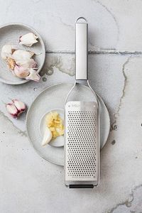 Microplane Professional Series Zester Grater - 186640 - 3