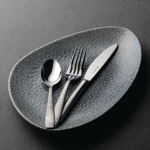 Churchill Studio Prints Raku Triangular Plates Topaz Blue 356mm (Pack of 6) - DY221 - 3