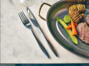 Genware Teardrop Table Knife 18/0 (Dozen) - 3