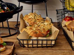Greaseproof Paper Brown 25 x 20cm - 3