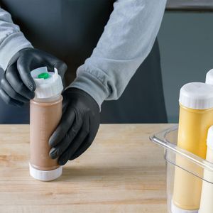 San Jamar Ez-Kleen® 12oz Sauce Bottle with Green Valve - 3