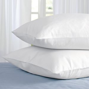 Mitre Heritage Abbey Pillows Soft - GU461  - 1