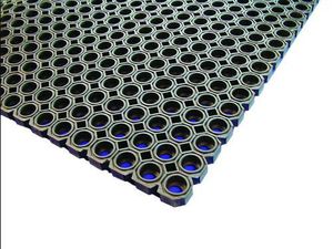 Black Rubber Kitchen Mat 100 x 150 x 2.3cm - 1