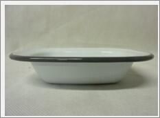 Enamel Rect. Pie Dish White with Grey Rim 16cm (Pack of 12) - 44016WHG - 3