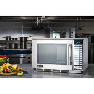 Sharp R22AT Commercial Microwave Oven, 1500W - R22AT - 3