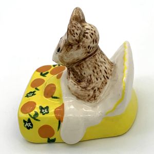 Beswick Kitty MacBride 2589 All I Do Is Think Of You figure left