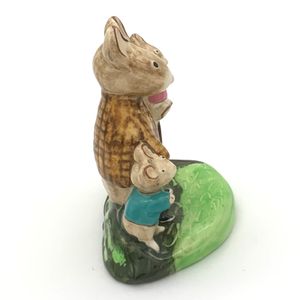 Beswick Kitty MacBride 2526 A Family Mouse figure - right