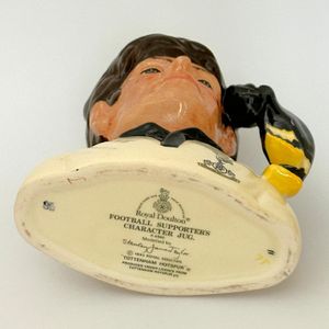 Royal Doulton D6960 Tottenham Hotspur Football Supporter Character Jug - base