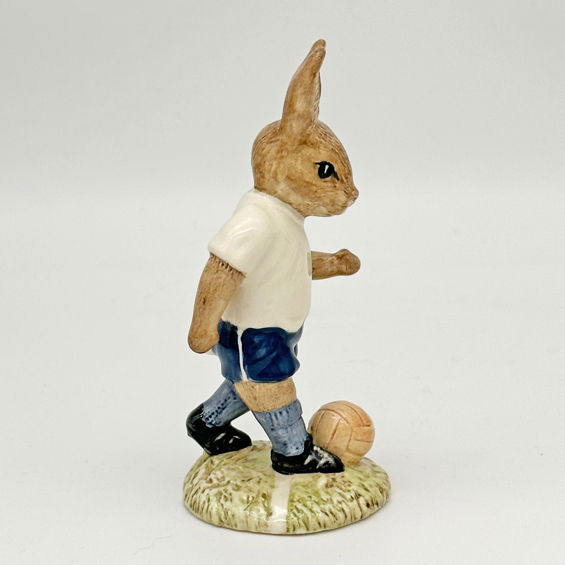 Royal Doulton Bunnykins figure - DB121 Footballer in White and Blue - right