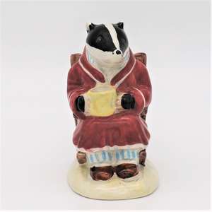 Royal Albert Wind In The Willows figure AW2 Badger front
