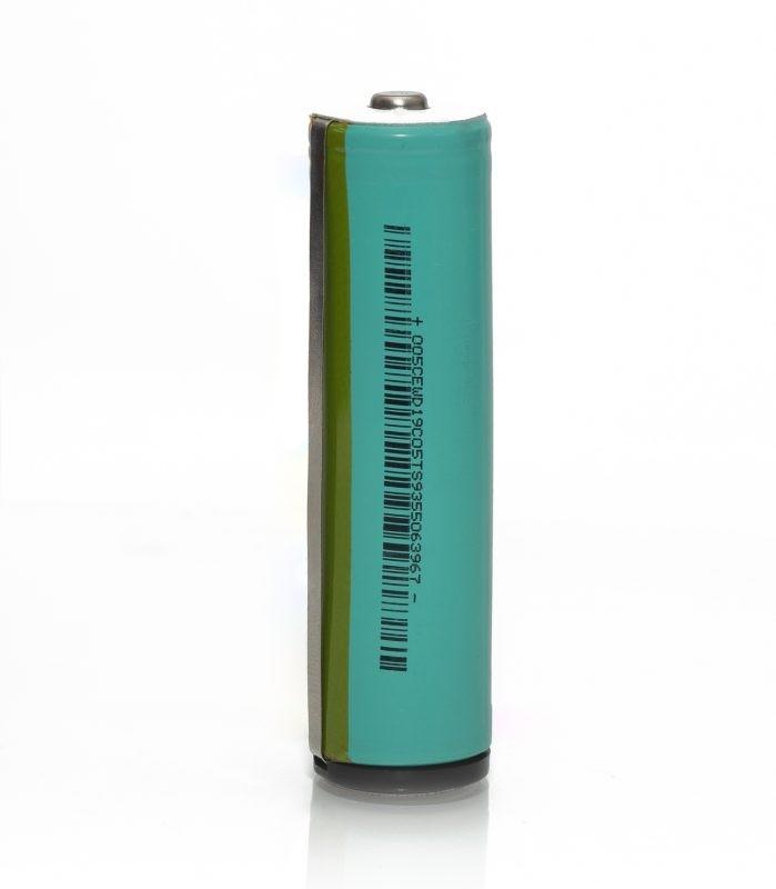 BAK N18650CK 6.1A 3000mAh - 18650 Battery (Protected Button Top)