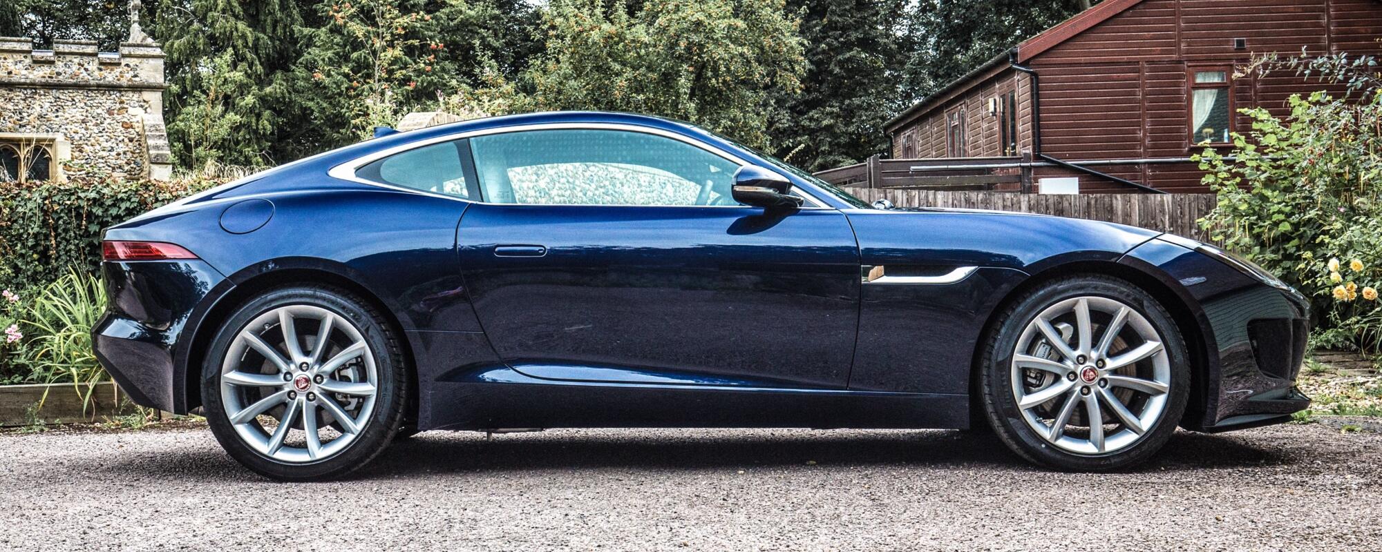 Jaguar F Type Tracker