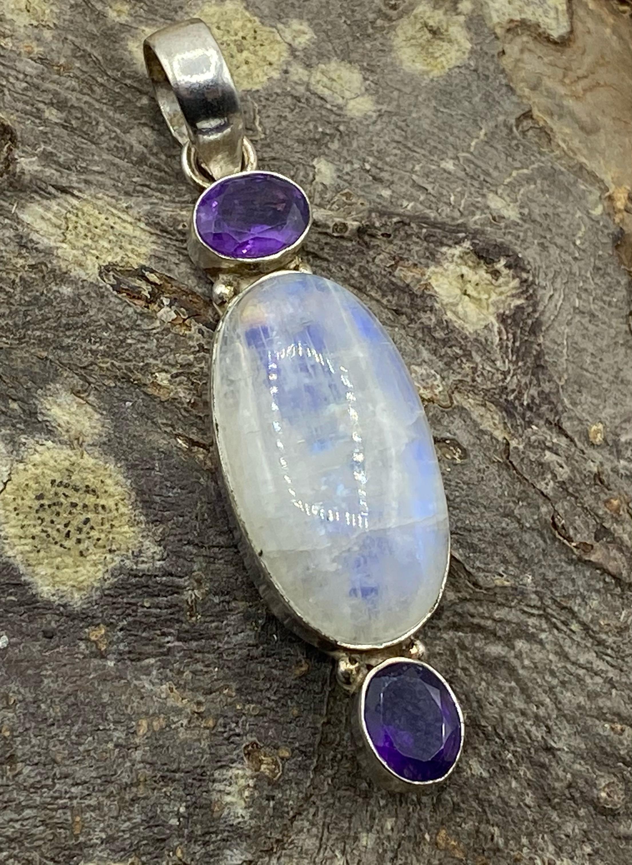 Silver Moonstone Oval with Double Faceted Amethyst Cabochons Pendant