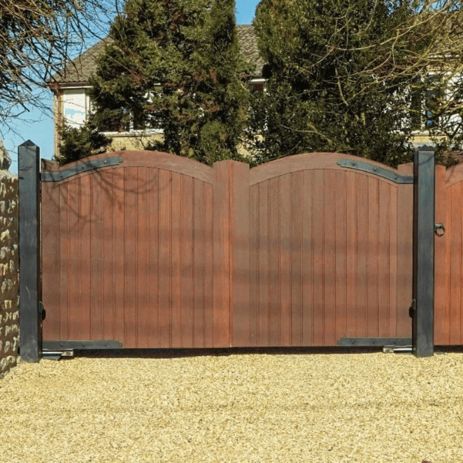 Made to Measure Norfolk Courtyard Gate - Softwood and Hardwood