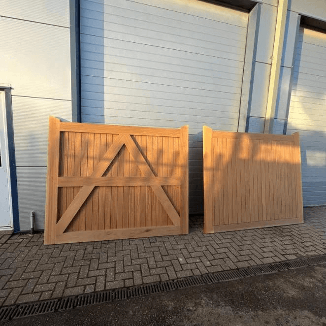Manor Courtyard Gate 6ft x 7ft