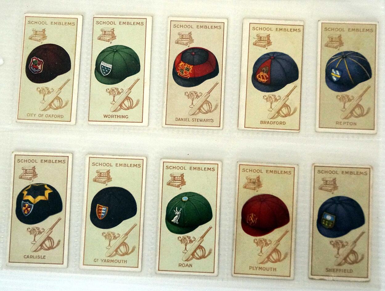School Emblems  Full set of 50 cards (1929)