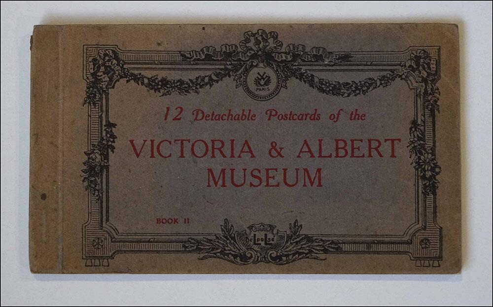12 Detachable Postcards of the Victoria & Albert Museum (Book II)