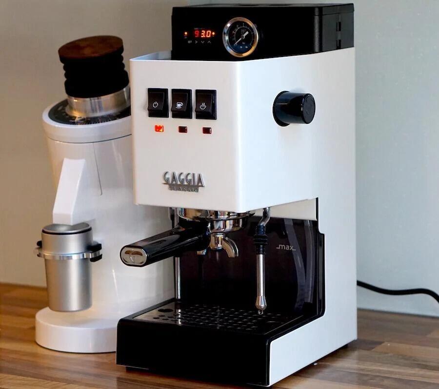 Why the Gaggia Classic Series Still Reigns Supreme in 2025 – A Deep Dive for Home Baristas