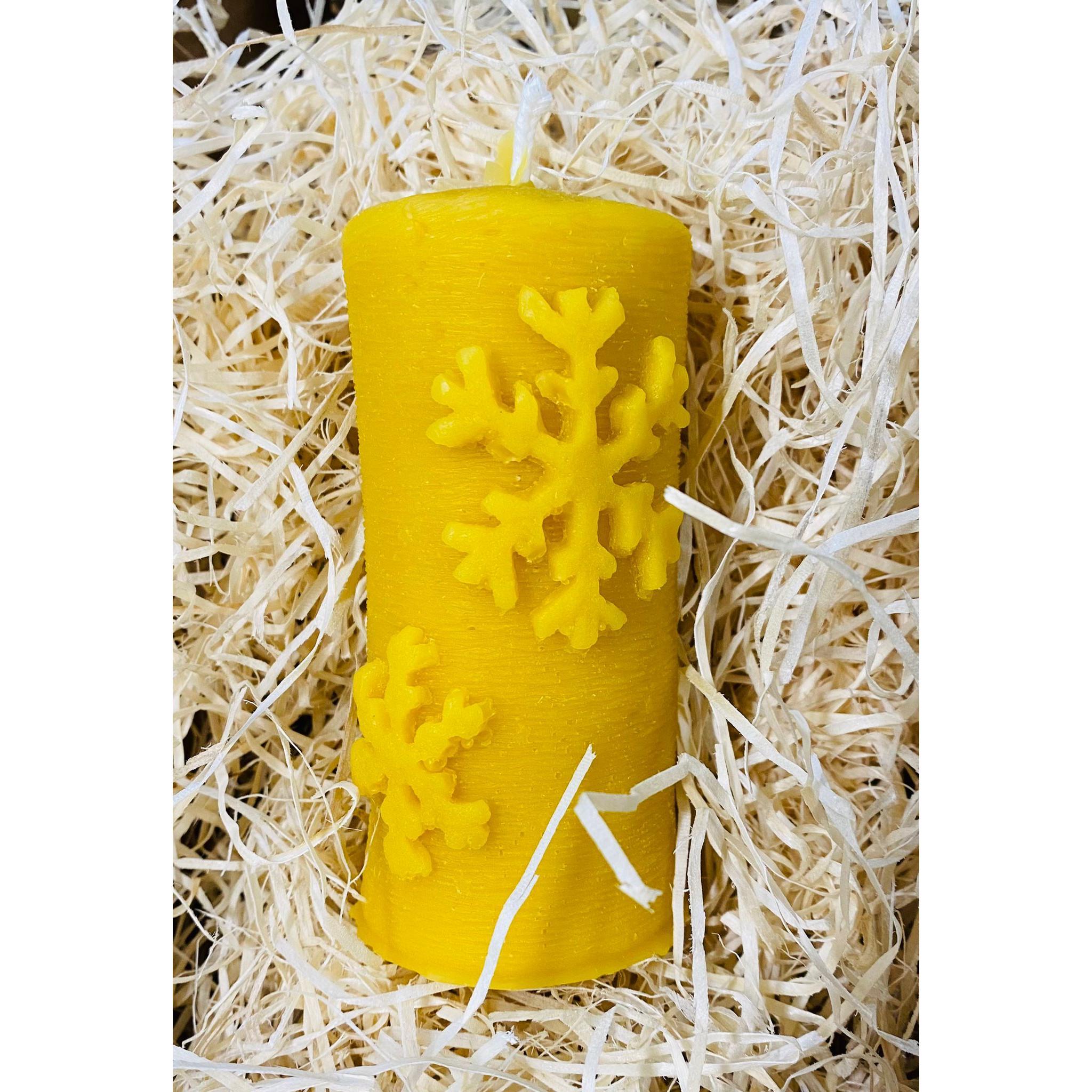 Cylinder Snowflake Candle