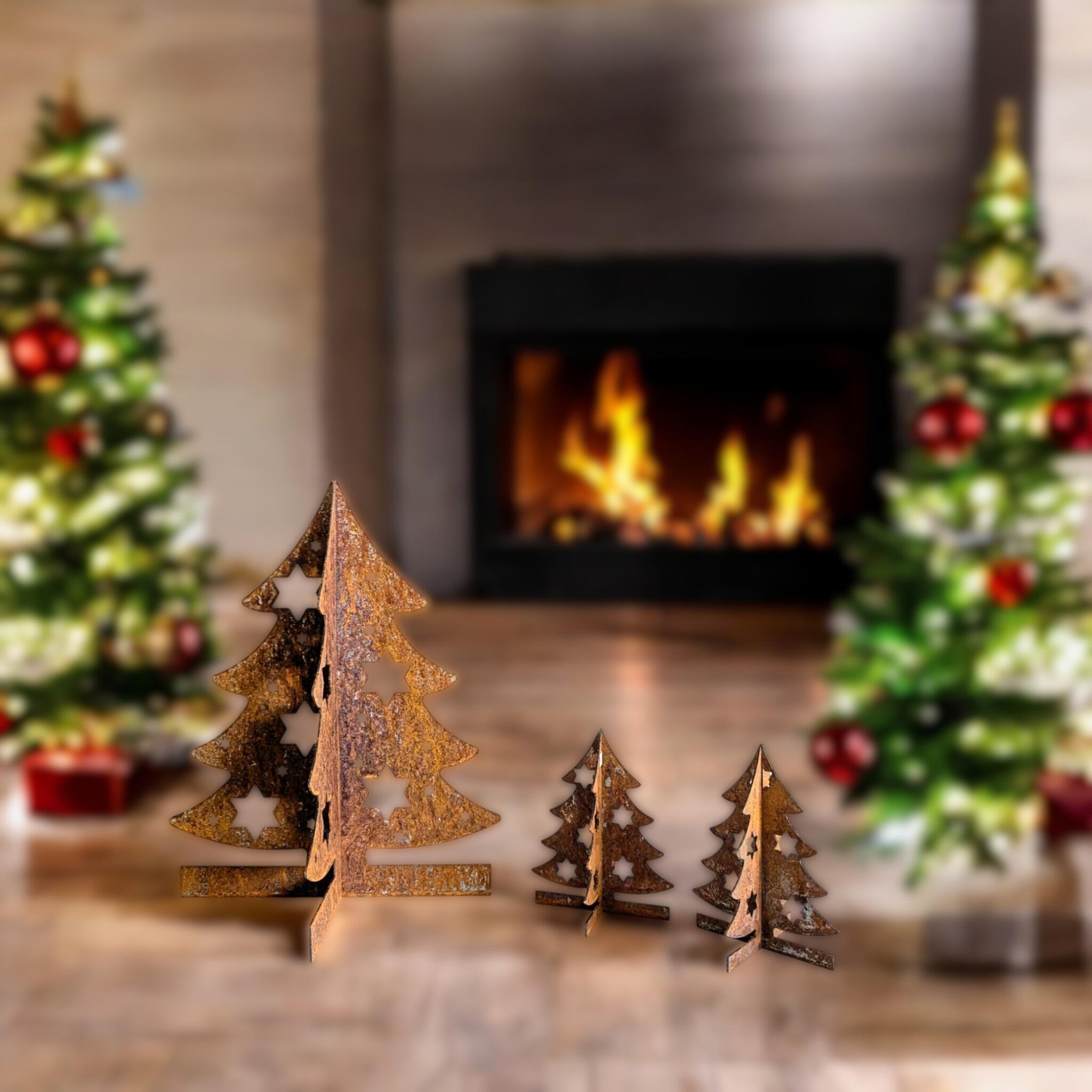 Indoor rustic Xmas decorations