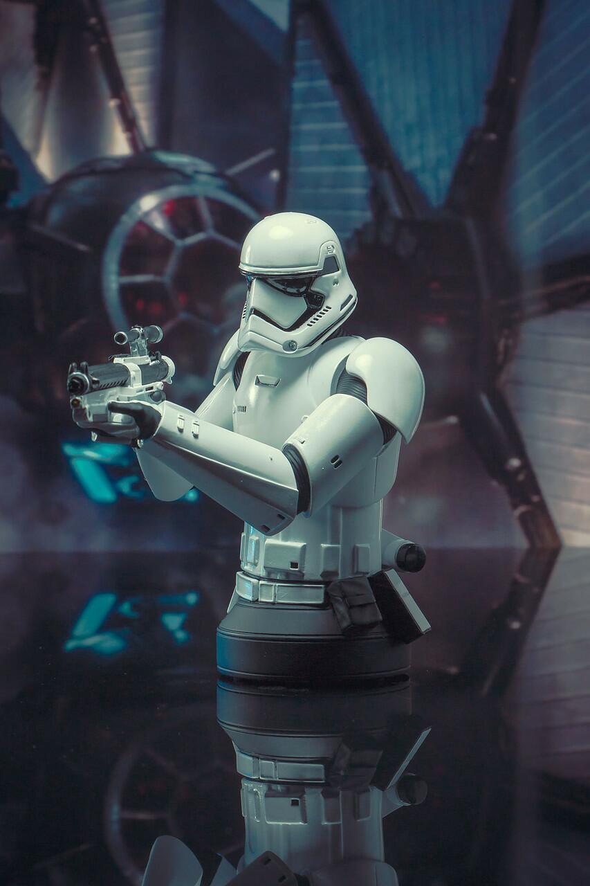 First Order Stormtrooper Mini Bust Set © 2023 Gentle Giant Ltd.