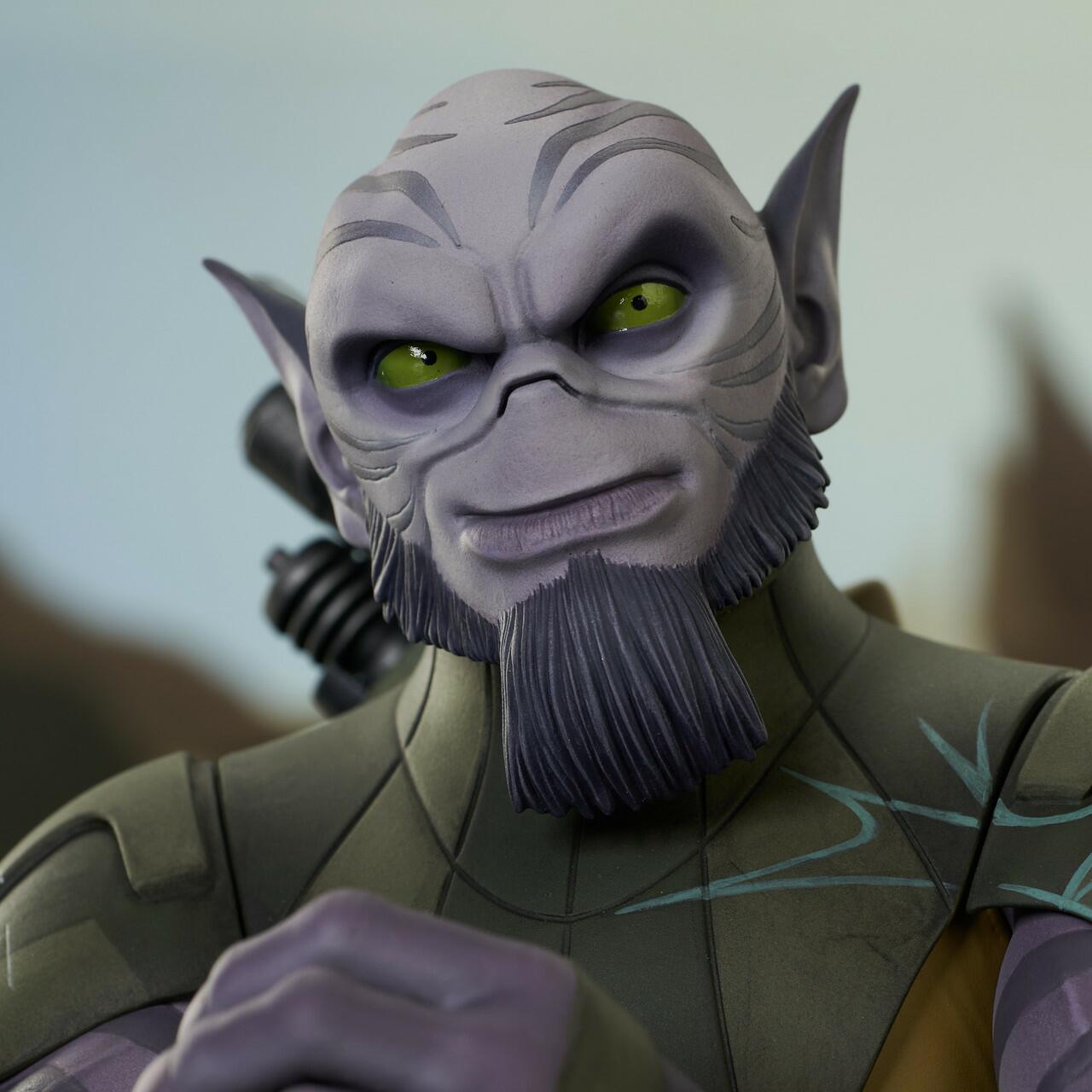Zeb™ Mini Bust © 2023 Gentle Giant Ltd.