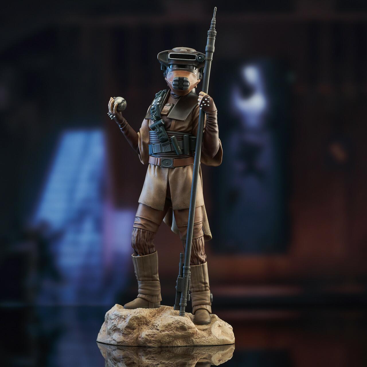 Gentle Giant - Star Wars Return of the Jedi™ - Leia Organa™ (in Boushh™ Disguise) Premier Collection Statue (84486)
