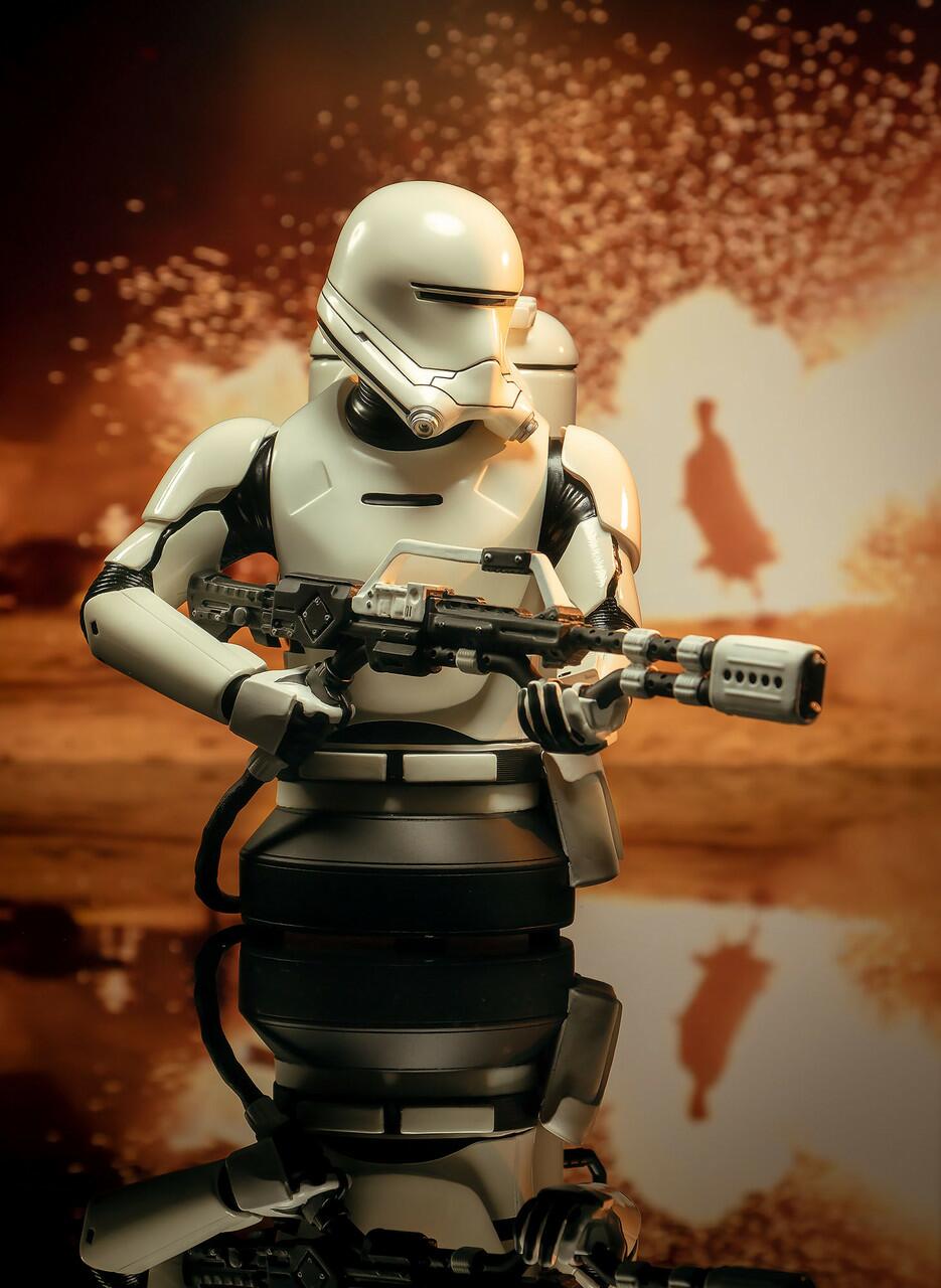Flametrooper Mini Bust © 2023 Gentle Giant Ltd.