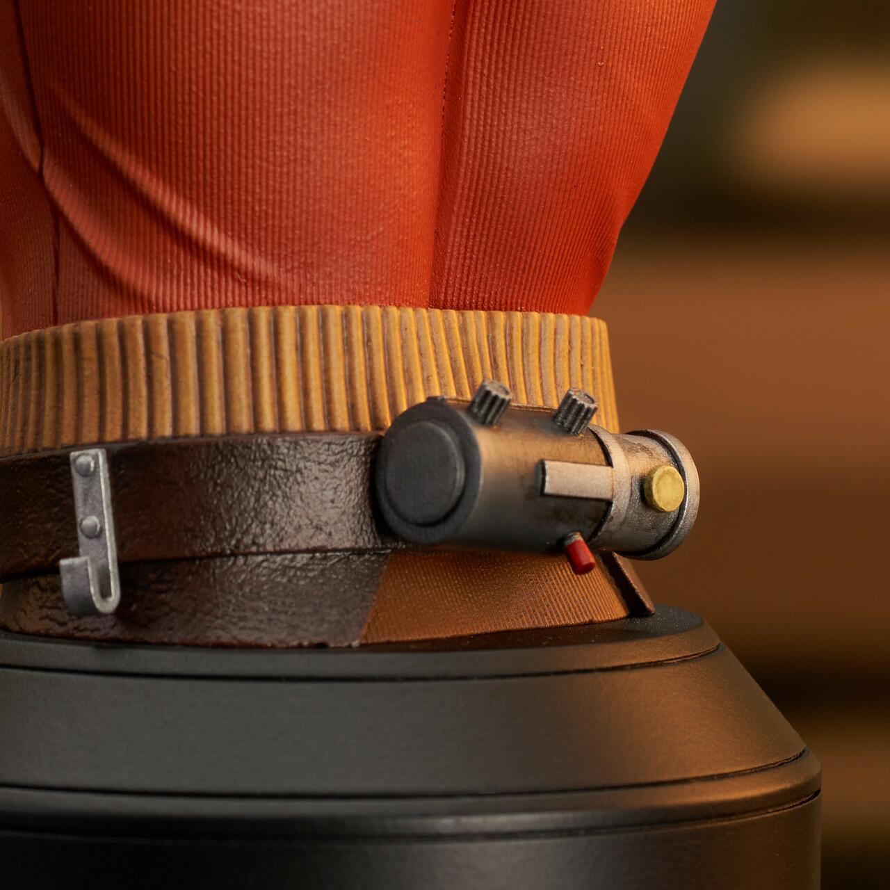 Ezra Bridger Mini Bust © 2023 Gentle Giant Ltd.