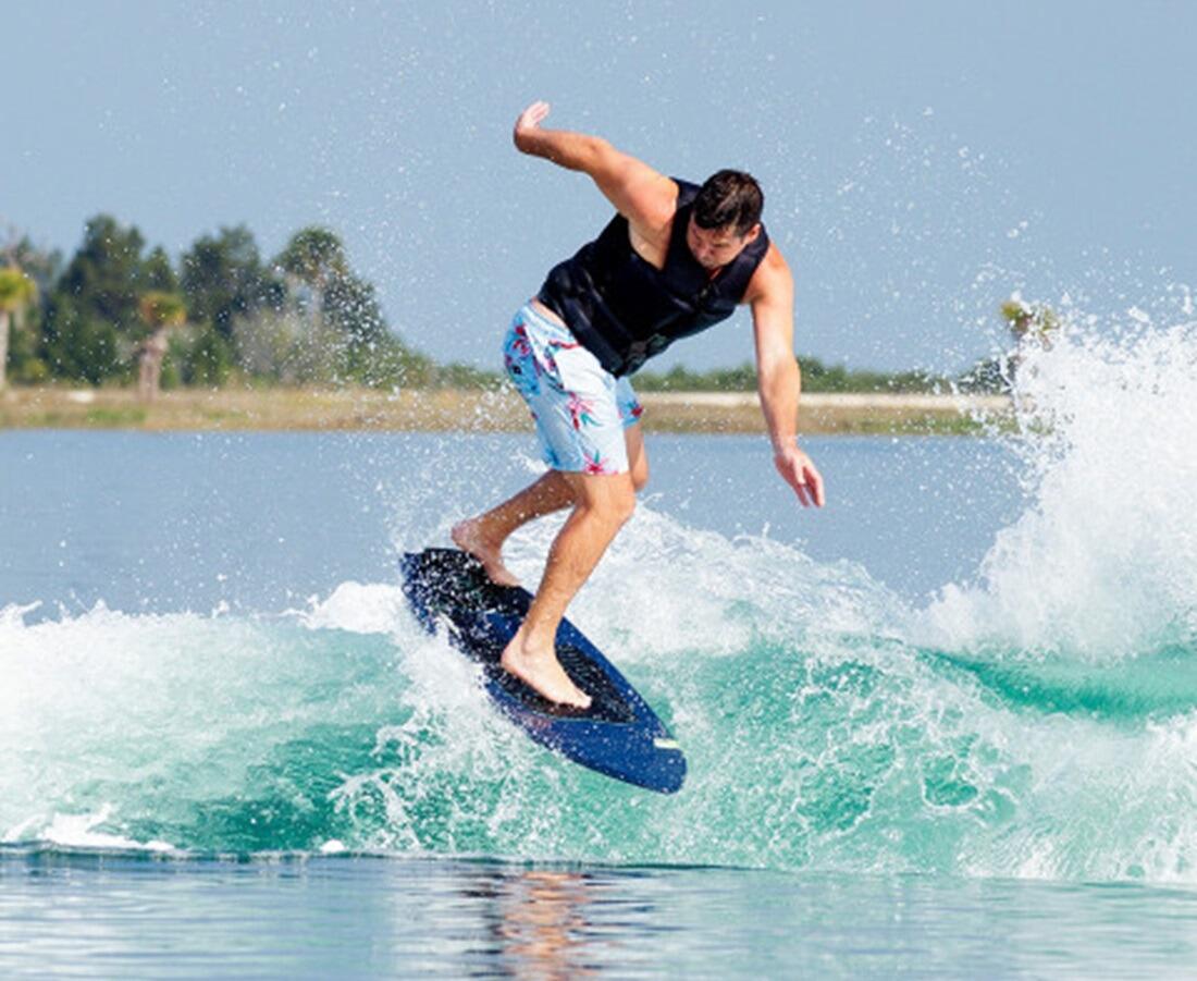picture of wake riding