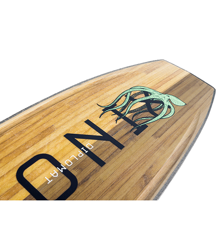 section shots of ronix diplomat wakeboard