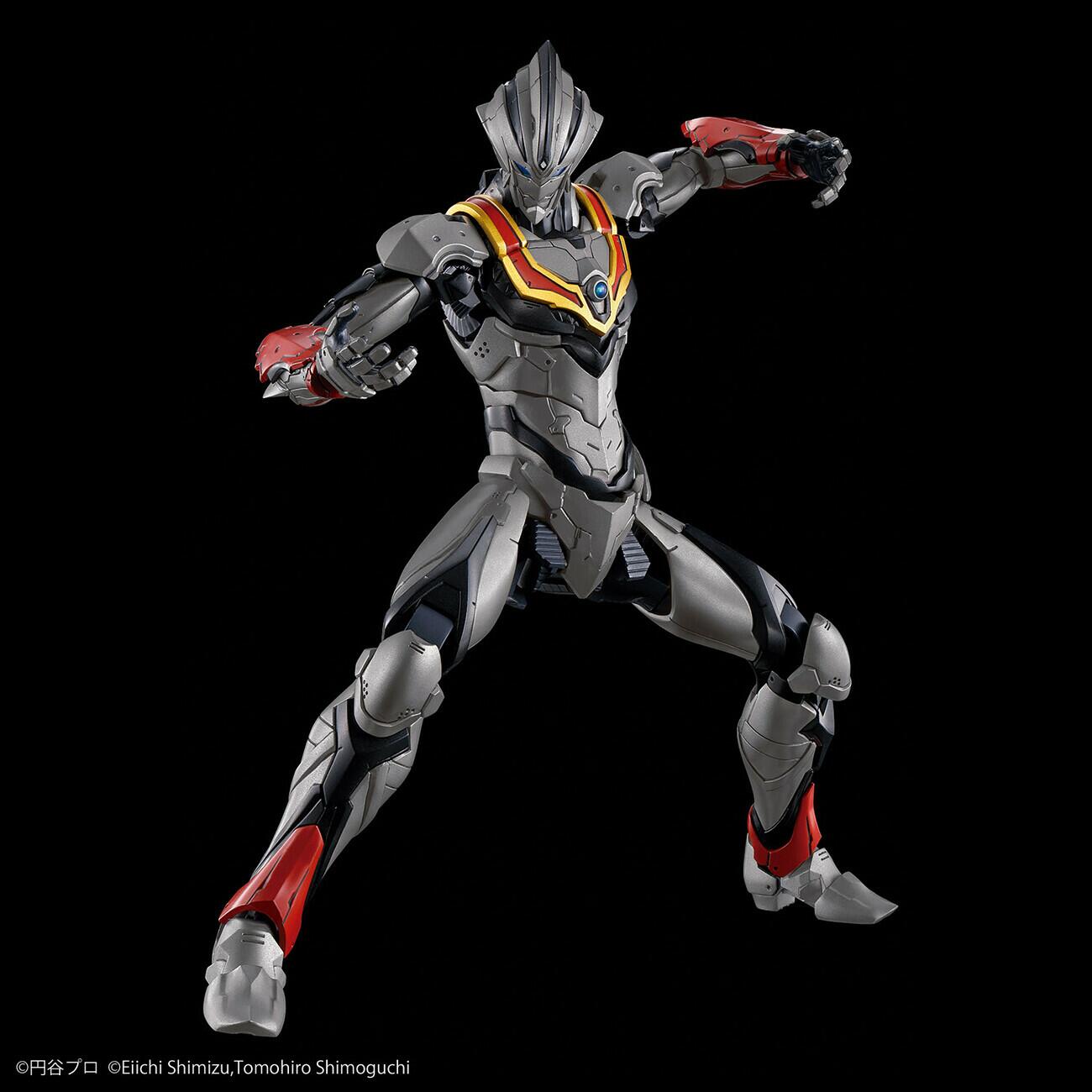 [Chinese Box Art] Figure-Rise Standard Ultraman Suit Evil Tiga -Action-