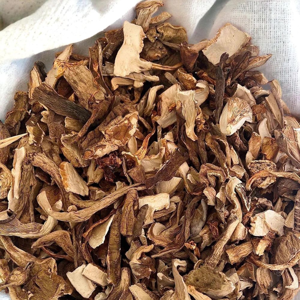 Quantity of Wild & Exotic Mushrooms