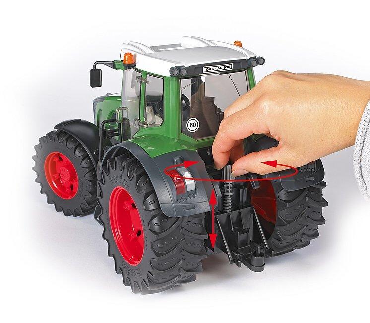 Fendt 936 Vario Bruder tractor toy bonnet opening and engine detail