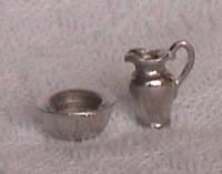1/24th scale Ewer and Wash Basin