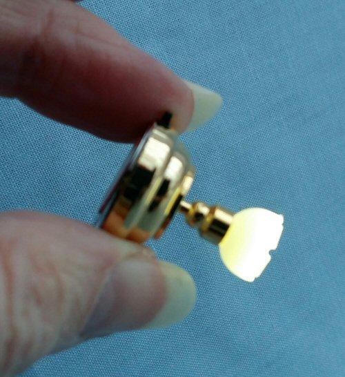 1/24th scale Dolls House Fluted Pendant Light LED