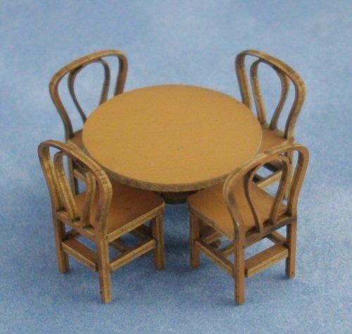 1/48th scale Round Table and four chairs