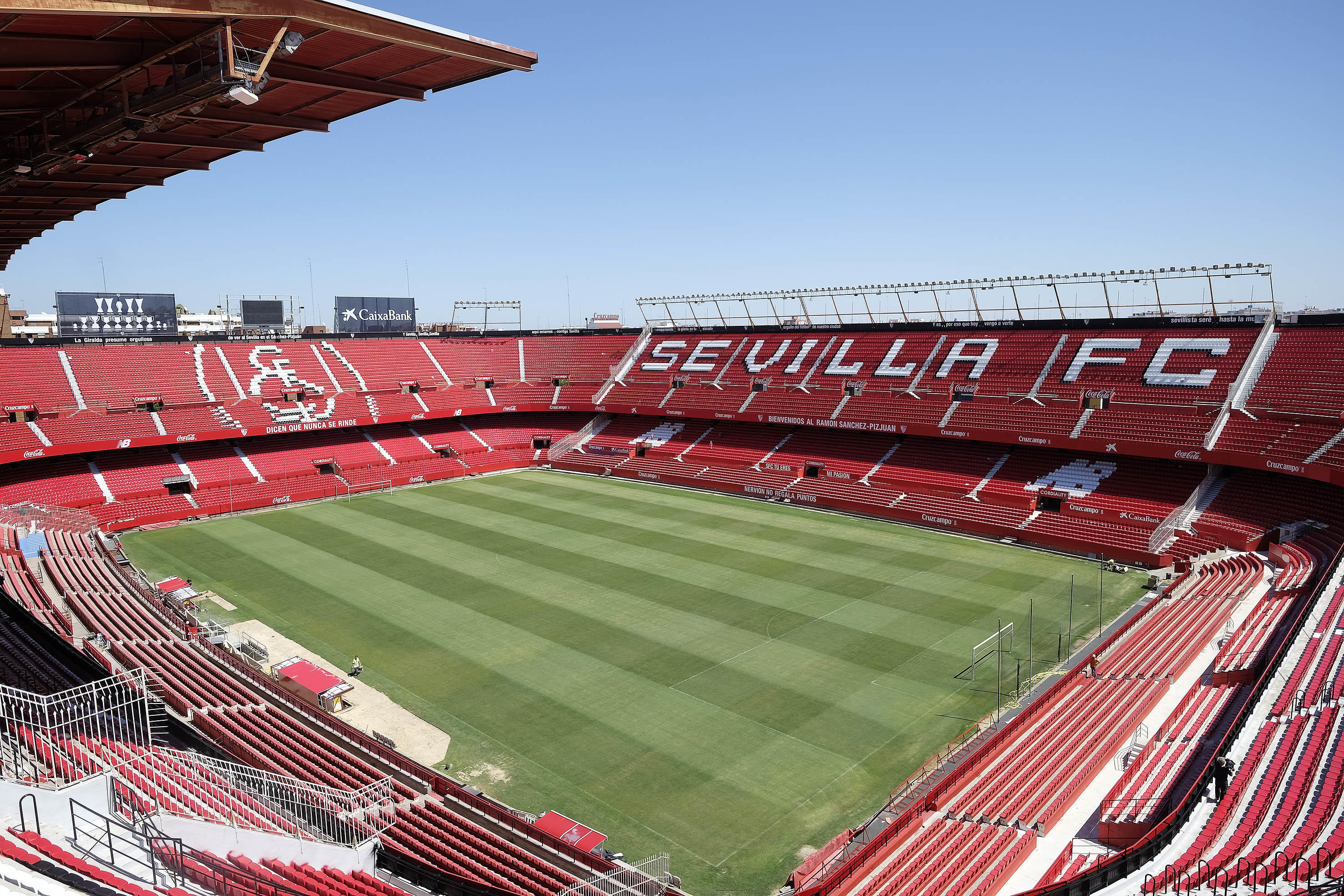 Sevilla FC use Latest Dynamic LED Lighting