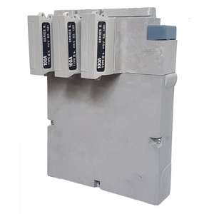 WT Henley - Series 6 Three Phase House Service Cut Out (Separate Neutral & Earth) - 100 Amp Fuse Link