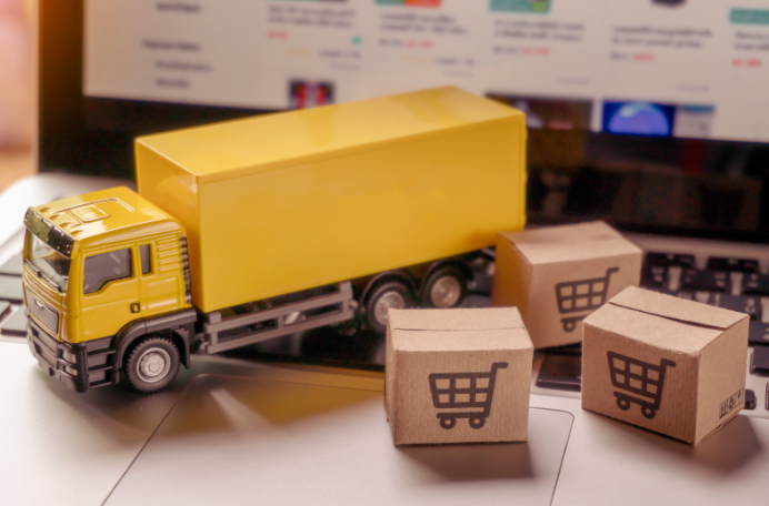 Ecommerce Shipping- Boxes and Truck