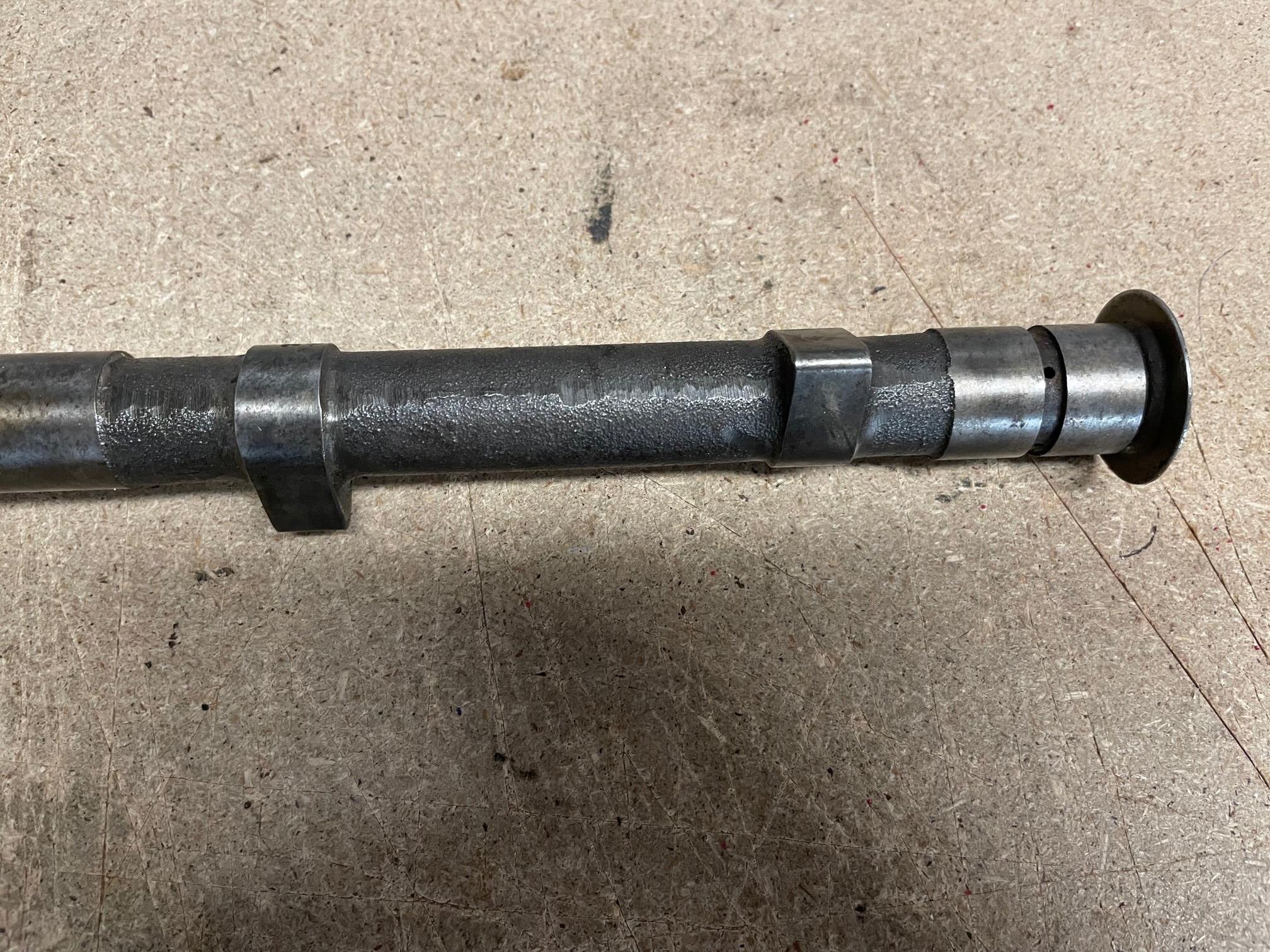 C31818 ORIGINAL S2 ETYPE EXHAUST CAMSHAFT NO RUST MC208897