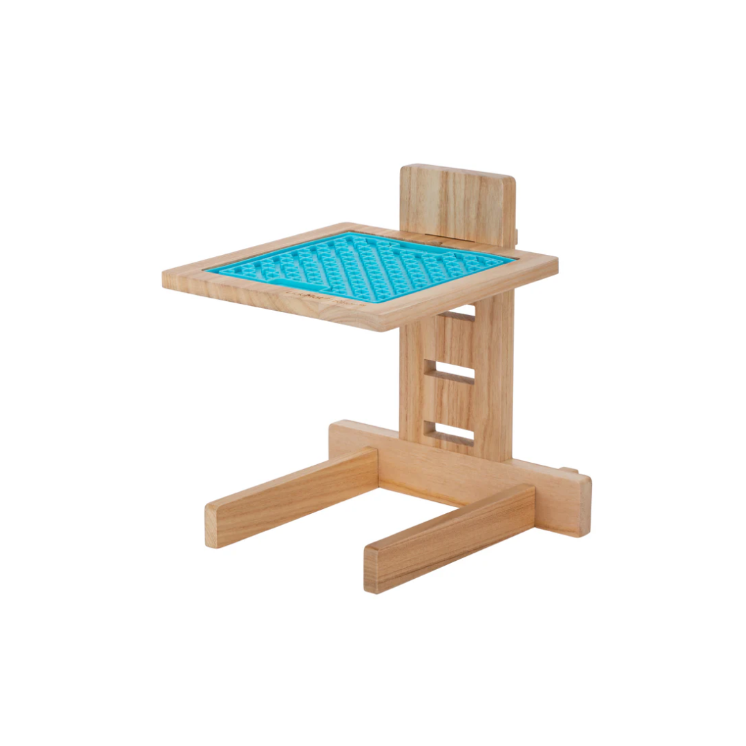 Lickimat Eco Classic Riser shown with mat